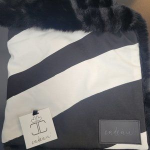 ZEBRA PLUSH REVERSIBLE FUR BLANKET